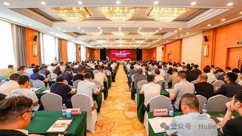 協會動態(tài) | 中國模具工業(yè)協會九屆十次理事會及第二十四屆中國國際模具技術和設備展覽會 綜合報道 協會動態(tài) | 中國模具工業(yè)協會九屆十次理事會及第二十四屆中國國際模具技術和設備展覽會 綜合報道