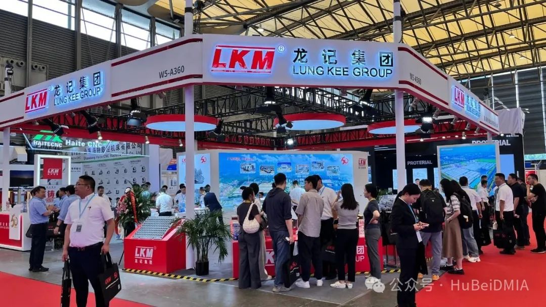 協會動態(tài) | 中國模具工業(yè)協會九屆十次理事會及第二十四屆中國國際模具技術和設備展覽會 綜合報道 協會動態(tài) | 中國模具工業(yè)協會九屆十次理事會及第二十四屆中國國際模具技術和設備展覽會 綜合報道